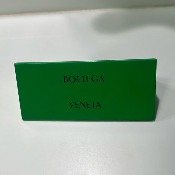 Bottega Veneta 54mm Round Oval Sunglasses black main image 5